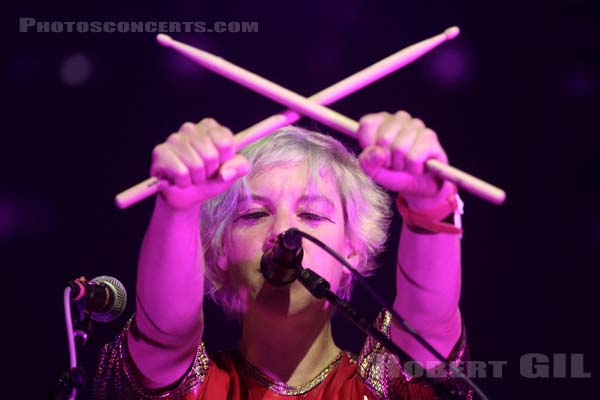 TUNE YARDS - 2014-11-01 - PARIS - Grande Halle de La Villette - 